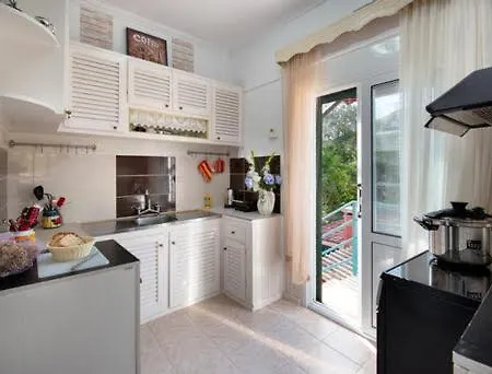 Apartment Alexandra Gaios