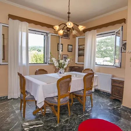 Apartment Alexandra Gaios