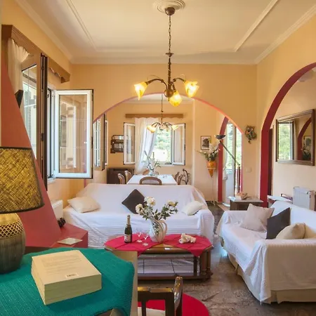 Apartment Alexandra Gaios